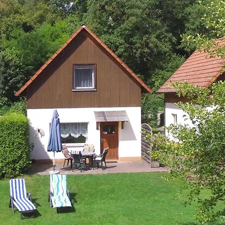 Ferienhaus In Ruhiger Lage *